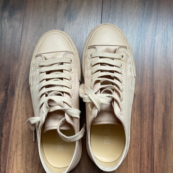 Burberry sneakers - Picture 1 of 4